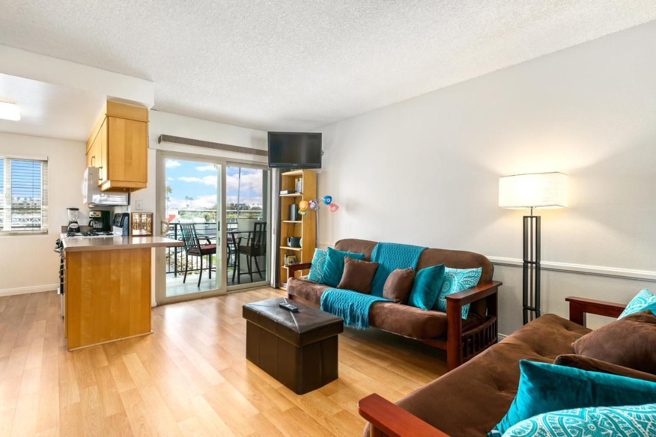 313B Steps From The Sand At Harbor Beach - Free Wifi Oceanside Luaran gambar