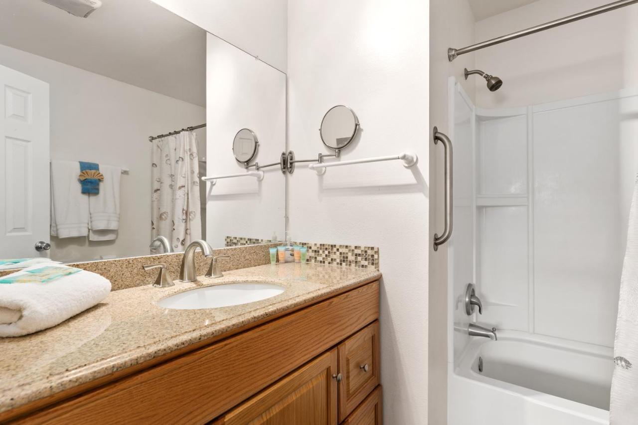 313B Steps From The Sand At Harbor Beach - Free Wifi Oceanside Luaran gambar