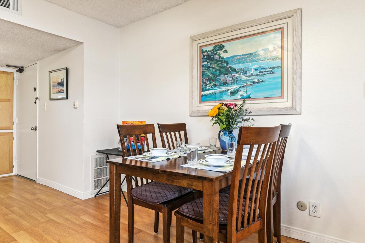 313B Steps From The Sand At Harbor Beach - Free Wifi Oceanside Luaran gambar